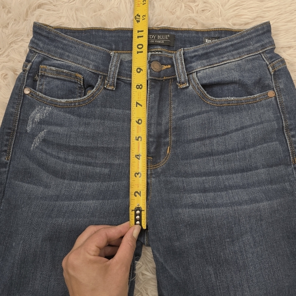 Judy Blue Dark Wash Straight Leg Relaxed Fit Lightly Distressed Jeans Size 5 27 - Picture 5 of 13
